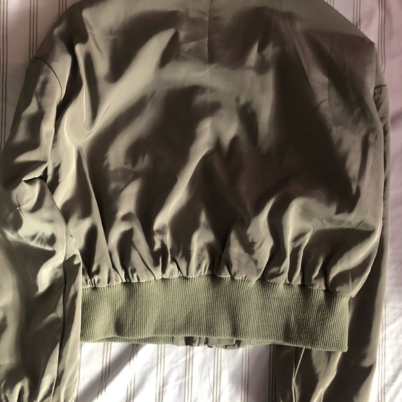 Bomber jacket - Picture 3 of 3